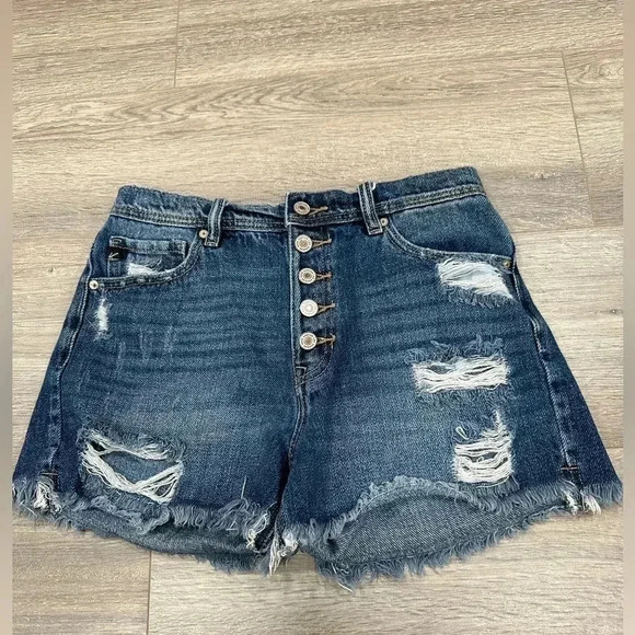 Kancan Shorts - Picture 1 of 3